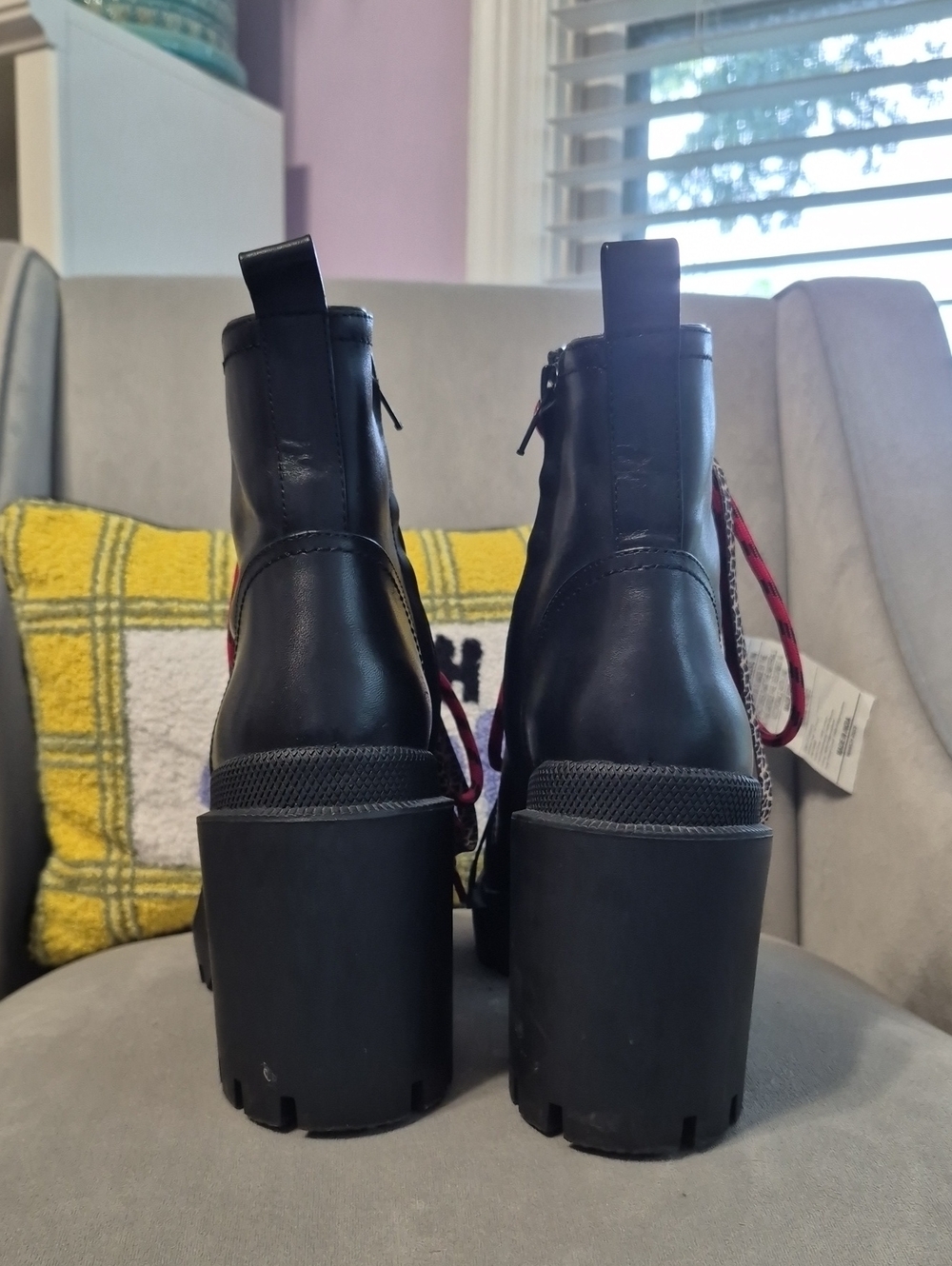 GIANNI BINI Ryedderr Chunky Black Leather Combat Boots with Dual Laces - Picture 7 of 8